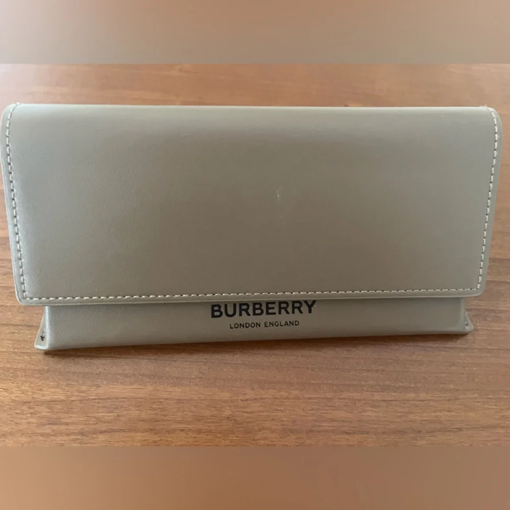 Burberry Glasses Case